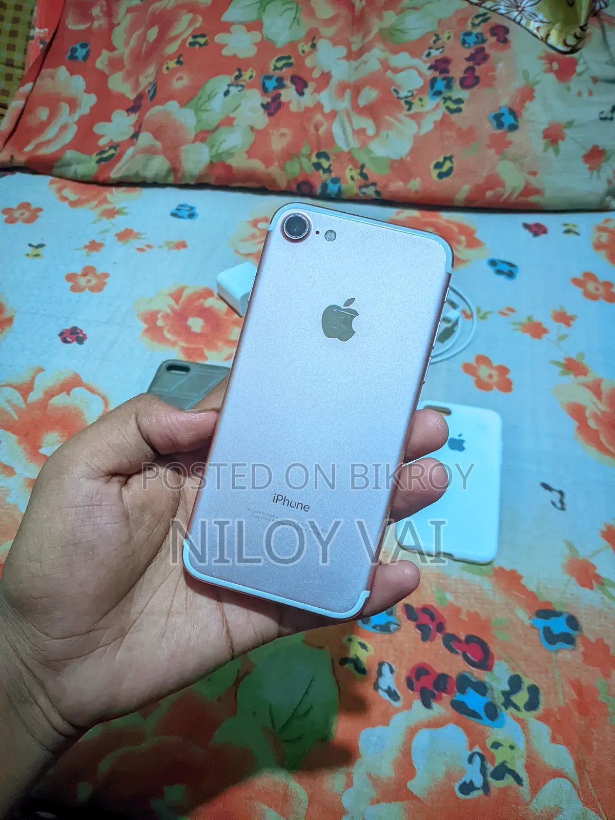 New Apple iPhone 7 32 GB Rose Gold