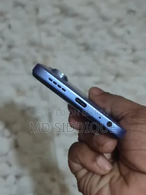 Infinix Hot 60i 128 GB Blue