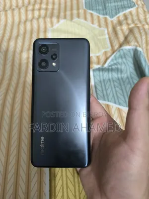 Realme 9 5G (India) 128 GB Black