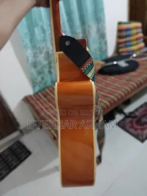 Axe AG 51-N Guitar