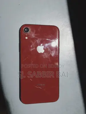 অ্যাপল আইফোন ১১ ৬৪ জিবি রেড