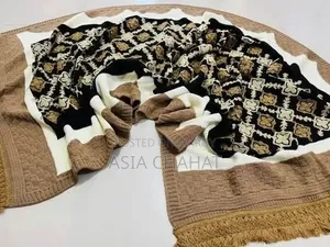 Premium Quality Woolen Shawl 
🥰🥰