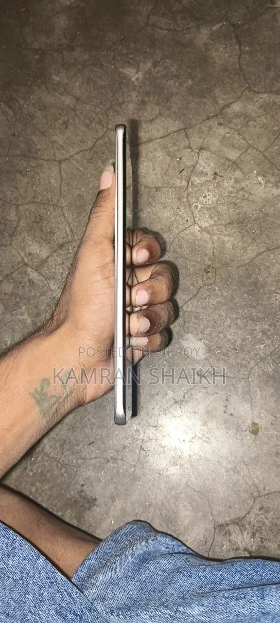Infinix Hot 60 Pro+ 128 GB Silver
