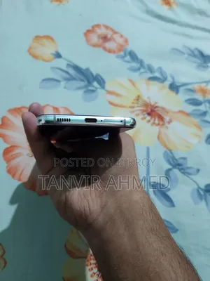 স্যামসাং গ্যালাক্সি এস২১+ ৫জি ১২৮ জিবি রোজ গোল্ড