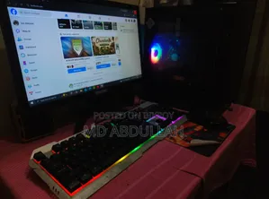 Desktop Computer 8GB RAM Intel Core i5 Processor 256GB SSD