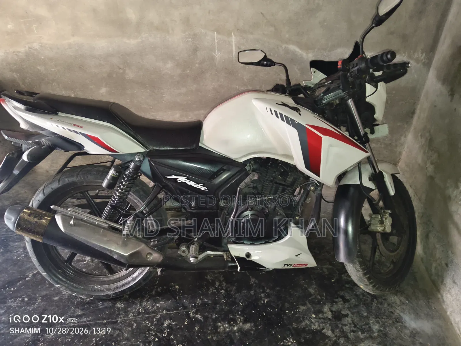 TVS Apache RTR 160 2V 2017 White