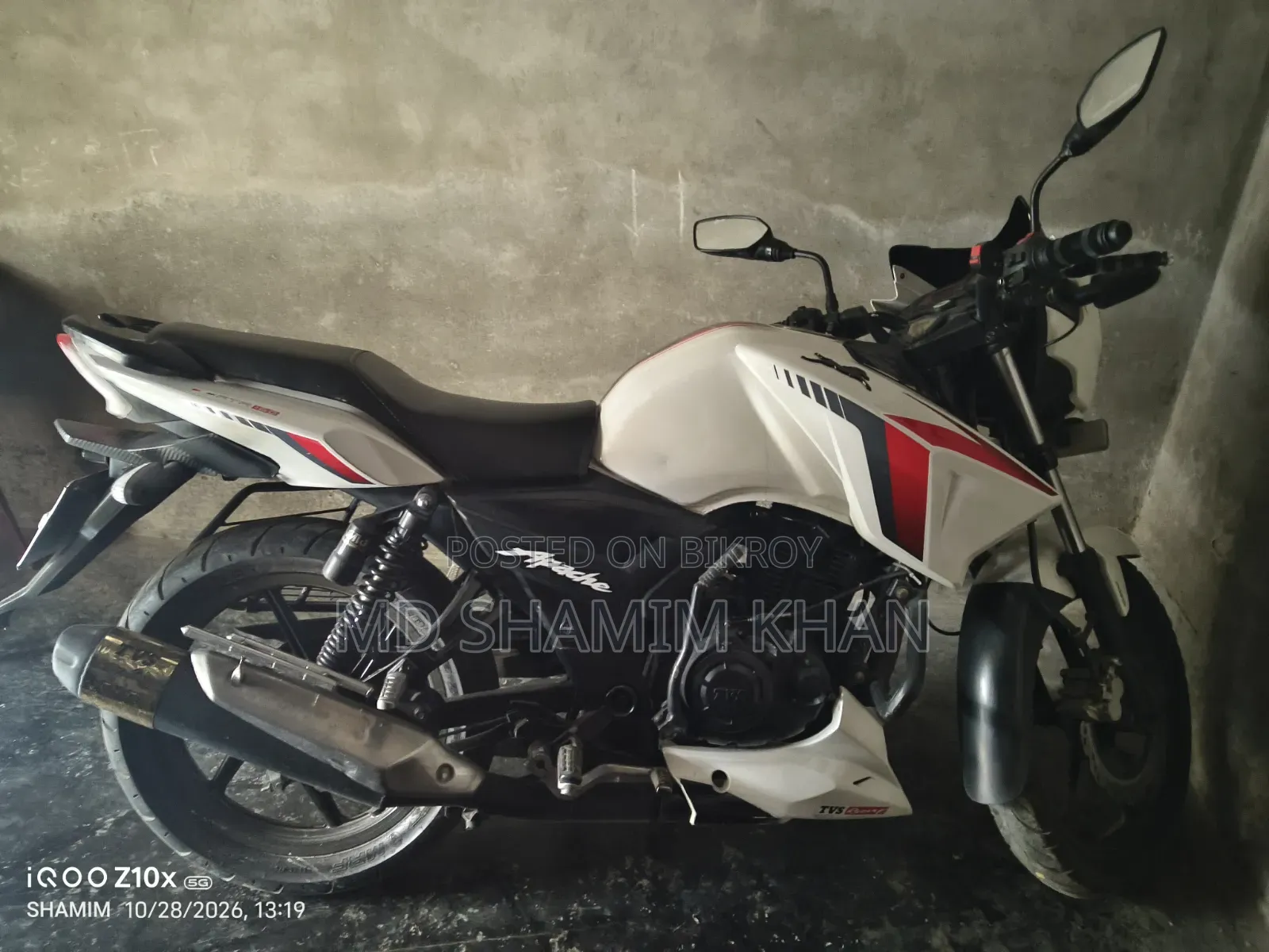 TVS Apache RTR 160 2V 2017 White