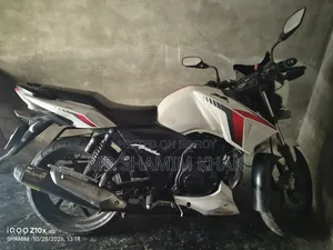 TVS Apache RTR 160 2V 2017 White