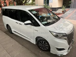 Toyota Noah 1.8 Front-Wheel Drive Hybrid 7 Seater 2020 White
