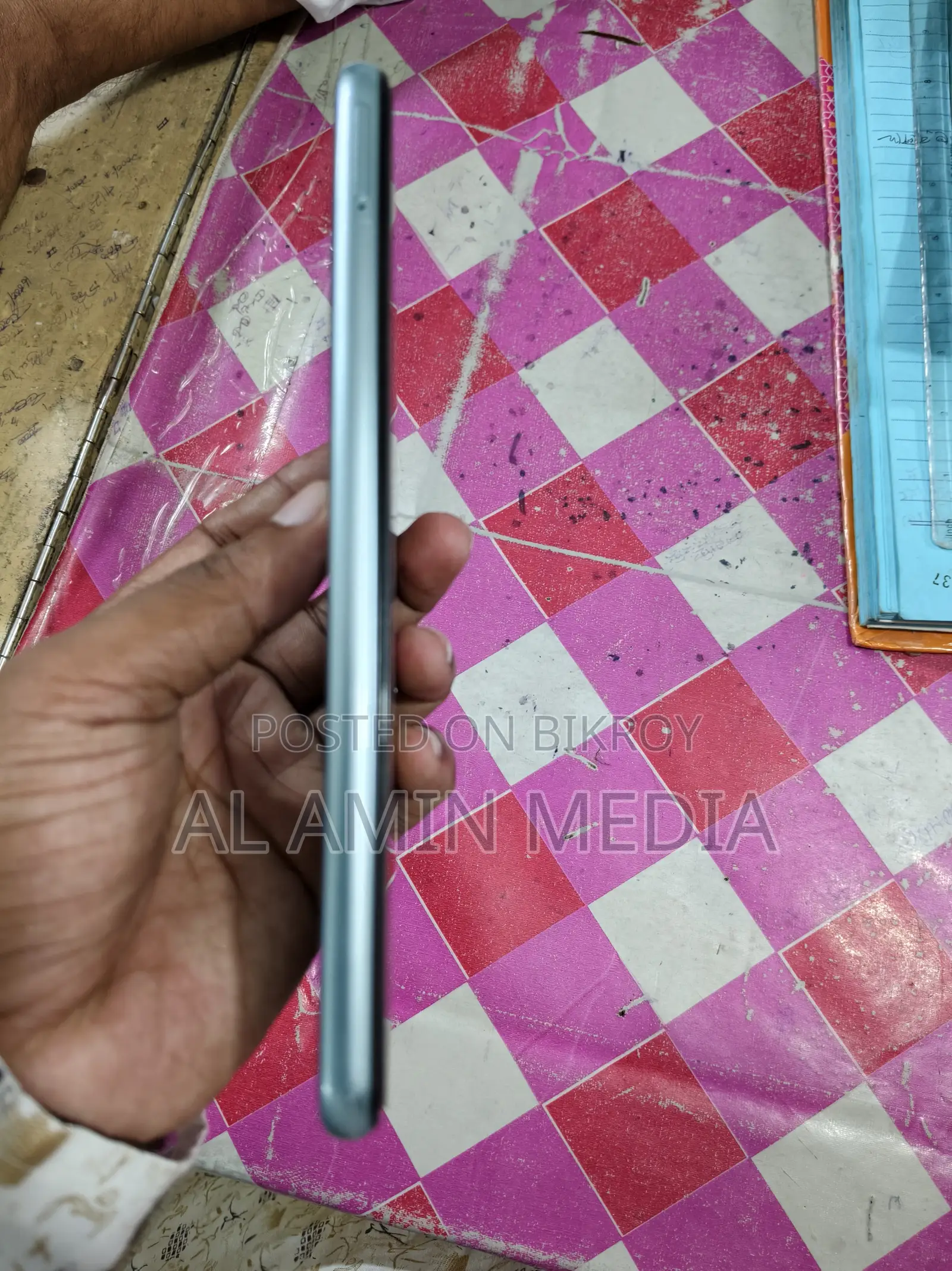 Samsung Galaxy F23 128 GB Silver