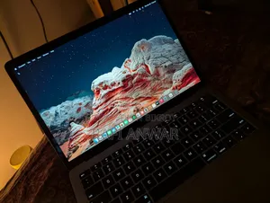 Laptop Apple MacBook 2018 8GB Intel Core i5 SSD 128GB