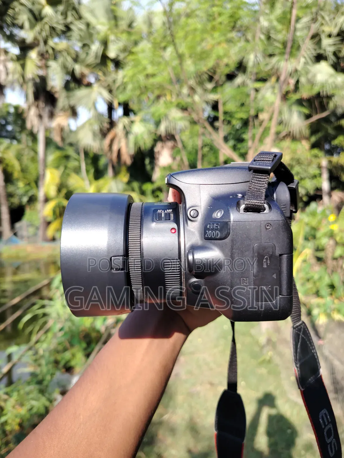 ক্যানন ২০০ডি+ ৫০ মিমি +৩ টা ব্যাটারি +২ টা চার্জার + ব্যাগ