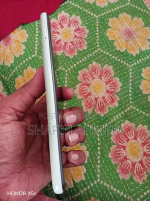 রিয়েলমি নারজো ৫০আই ৩২ জিবি সবুজ