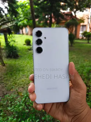 স্যামসাং গ্যালাক্সি এ৫৫ ১২৮ জিবি