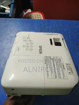 Epson Eb S04
