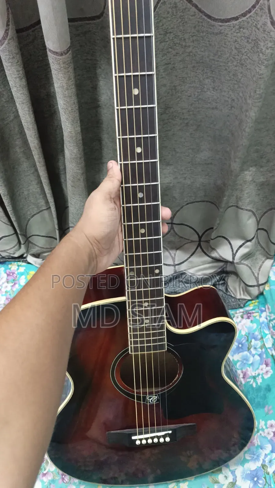 AXE 52c Guiter 🎸