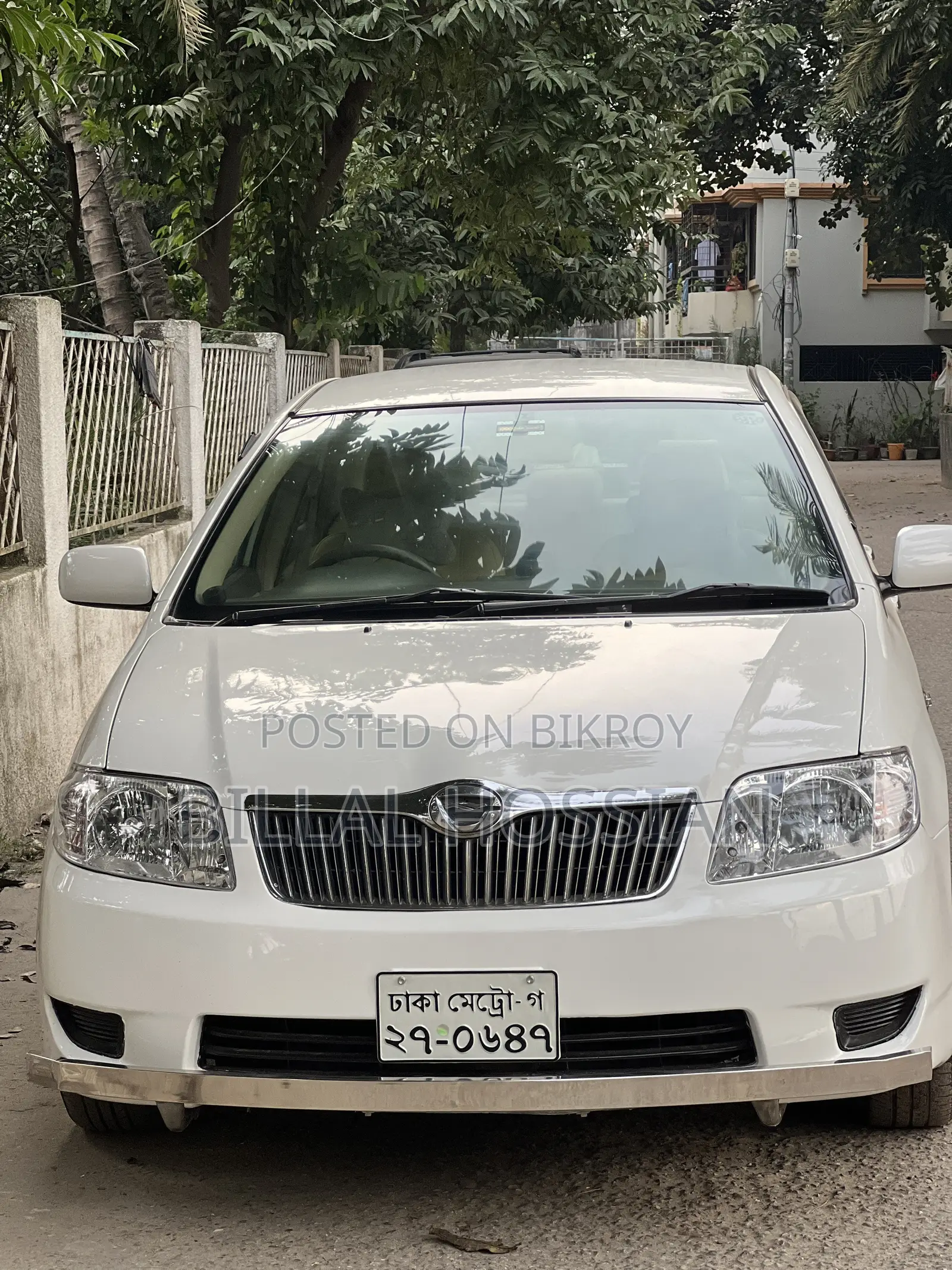 টয়োটা করোল্লা ২০০৫ সিলভার