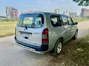 Toyota Probox 1.5 GL Two-Wheel Drive 2005 Silver
