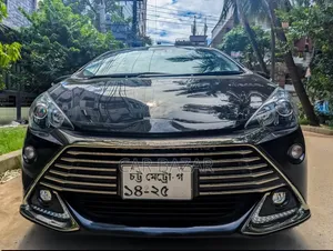 টয়োটা অ্যাকুয়া ২০১৭ কালো