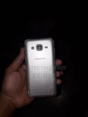 Samsung Galaxy J2 8 GB Gold