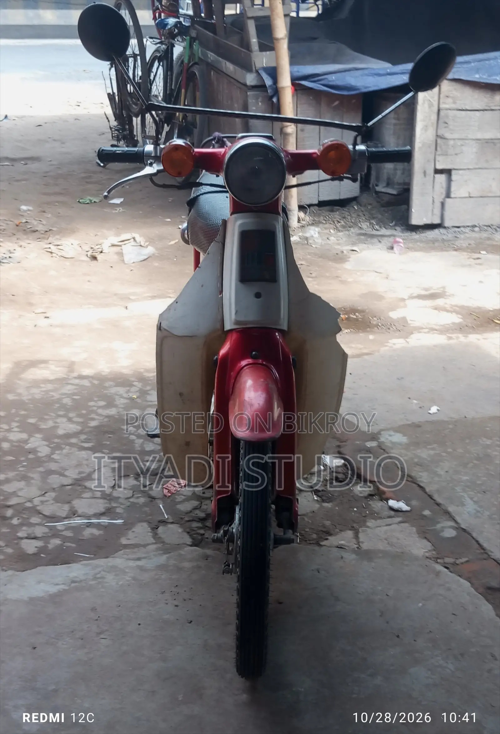 Honda 2003 Red