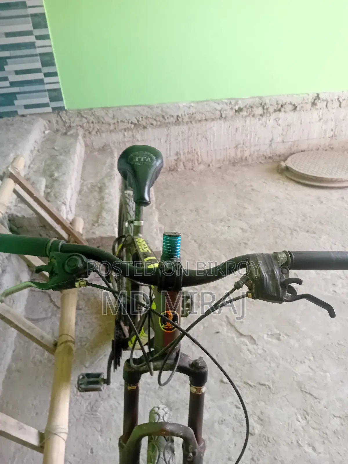 সাইকেল সাইকেলের বডি অ্যালুমিনিয়ামের, আশা করি যে