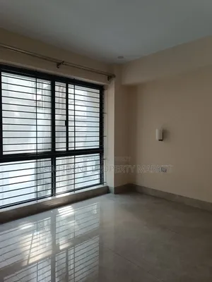 বারিধারায় ৪টি বেডরুমের অ্যাপার্টমেন্ট ভাড়ার জন্য