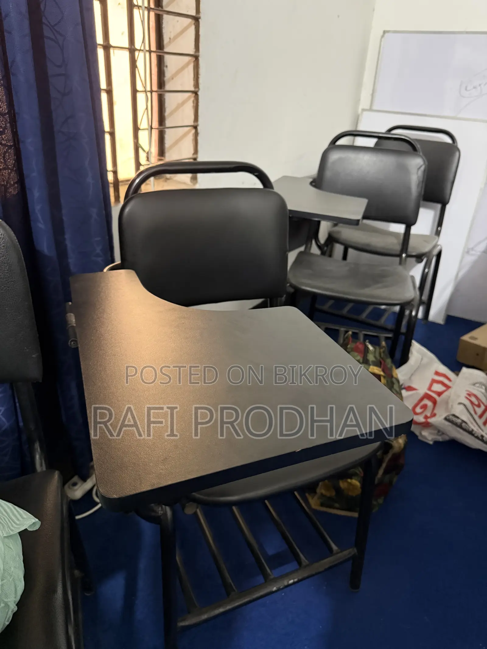 10 Coaching Or Student Chairs