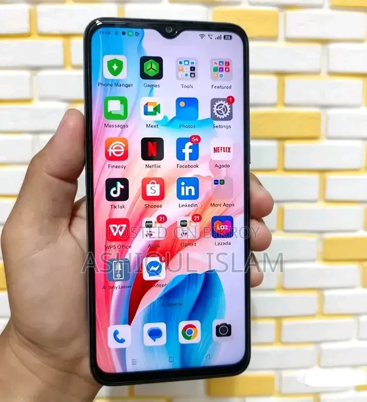 Oppo A18 128 GB Blue