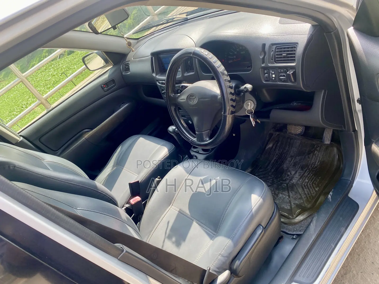 Toyota Probox 2005 Silver