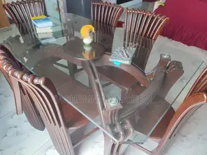 Dining Table (Used 4 Years)
