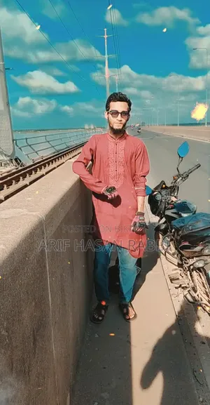 বাজাজ ডিসকভার ১২৫ ২০২০ লাল