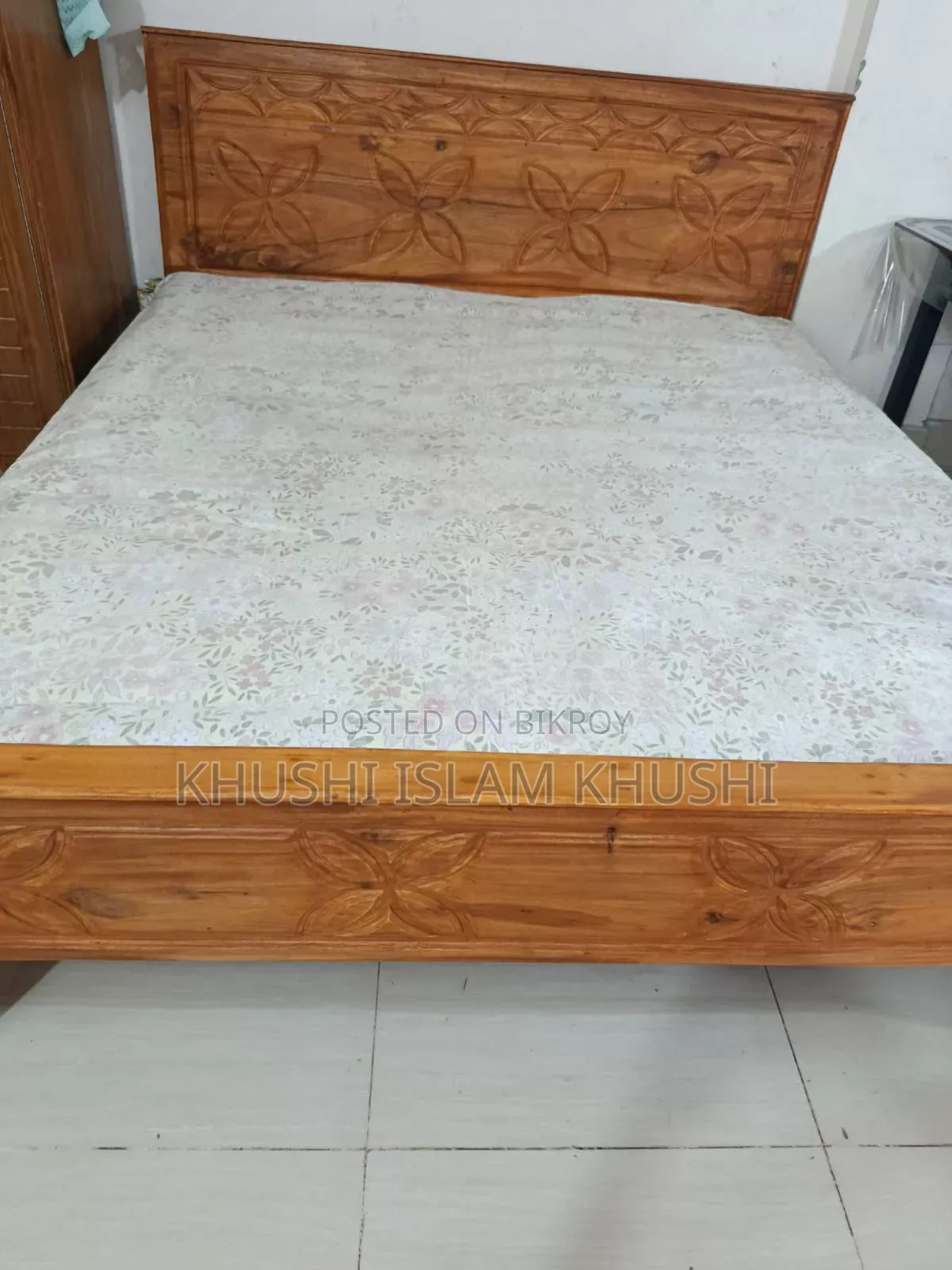সেগুন কাঠের ৬/৭