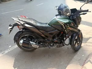 Honda X-Blade 160 2024 Green