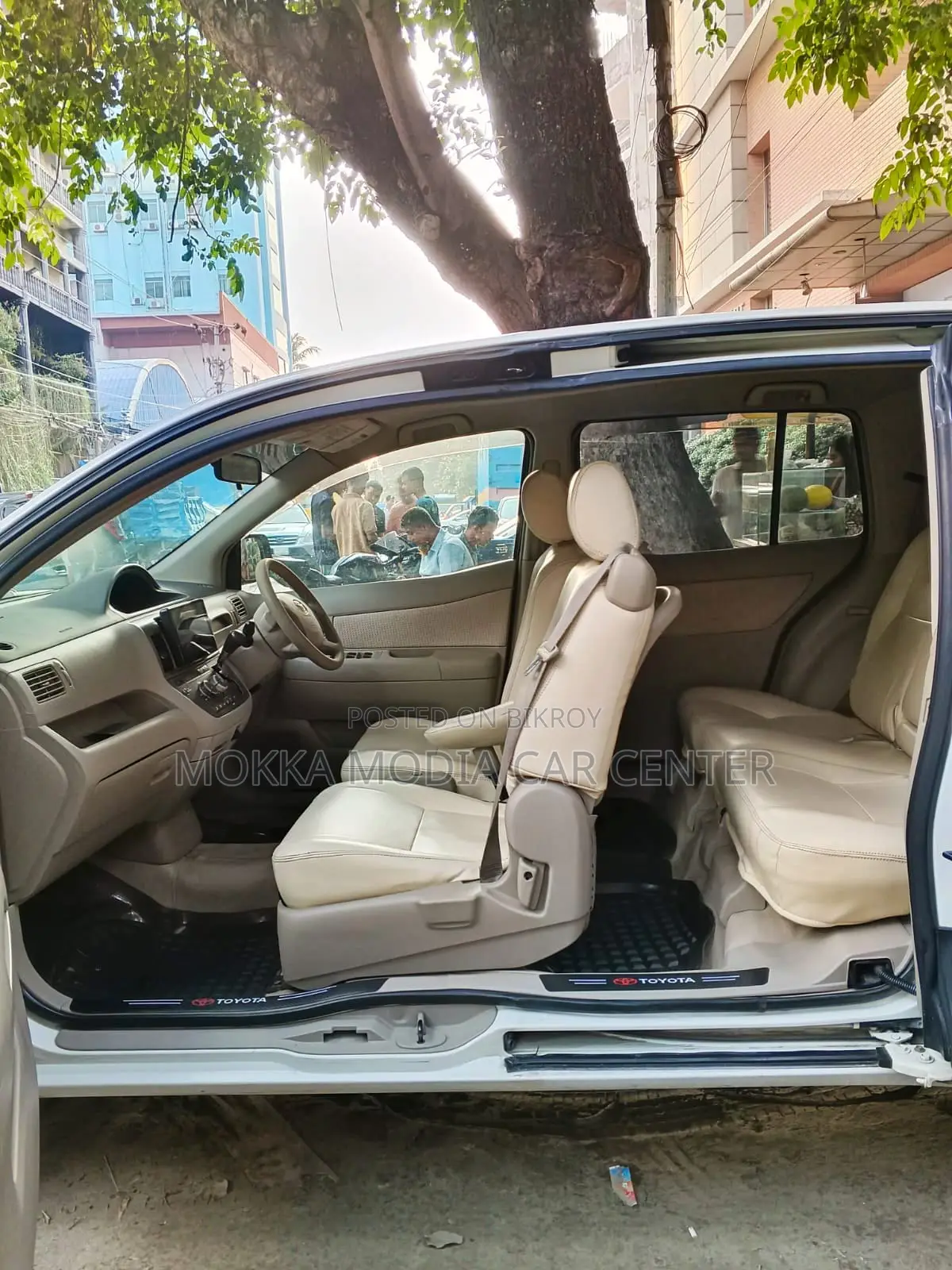Toyota Raum 2009 White