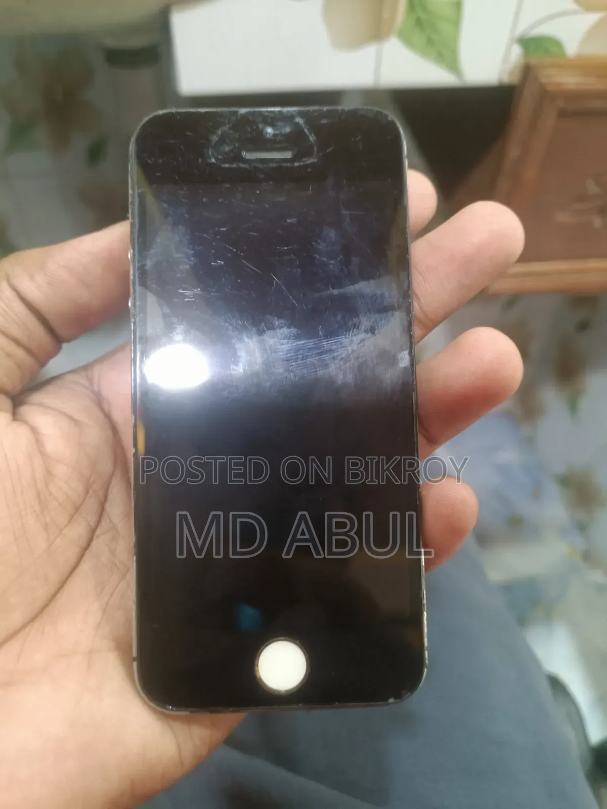অ্যাপল আইফোন ৫এস ৩২ জিবি হোয়াইট