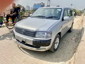 টয়োটা প্রবক্স ২০২৫ সিলভার