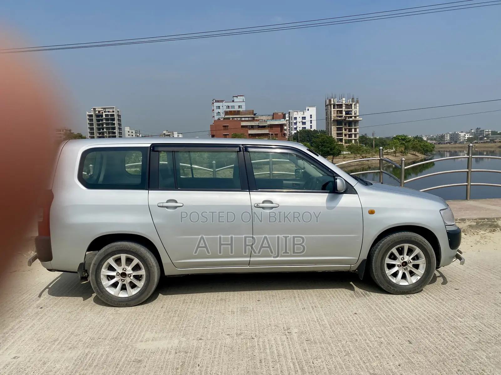 টয়োটা প্রবক্স ২০২৫ সিলভার
