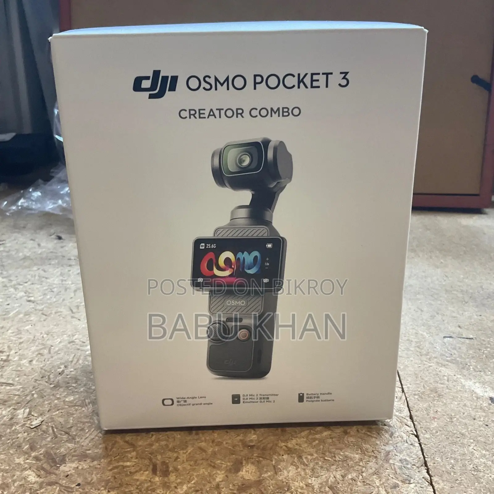 DJI Osmo Pocket 3 Creator Combo Camera
