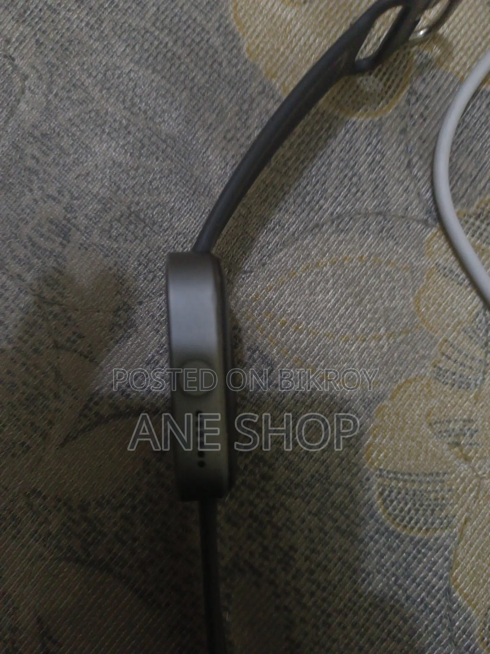 সিএমএফ বাই নাথিং ওয়াচ প্রো