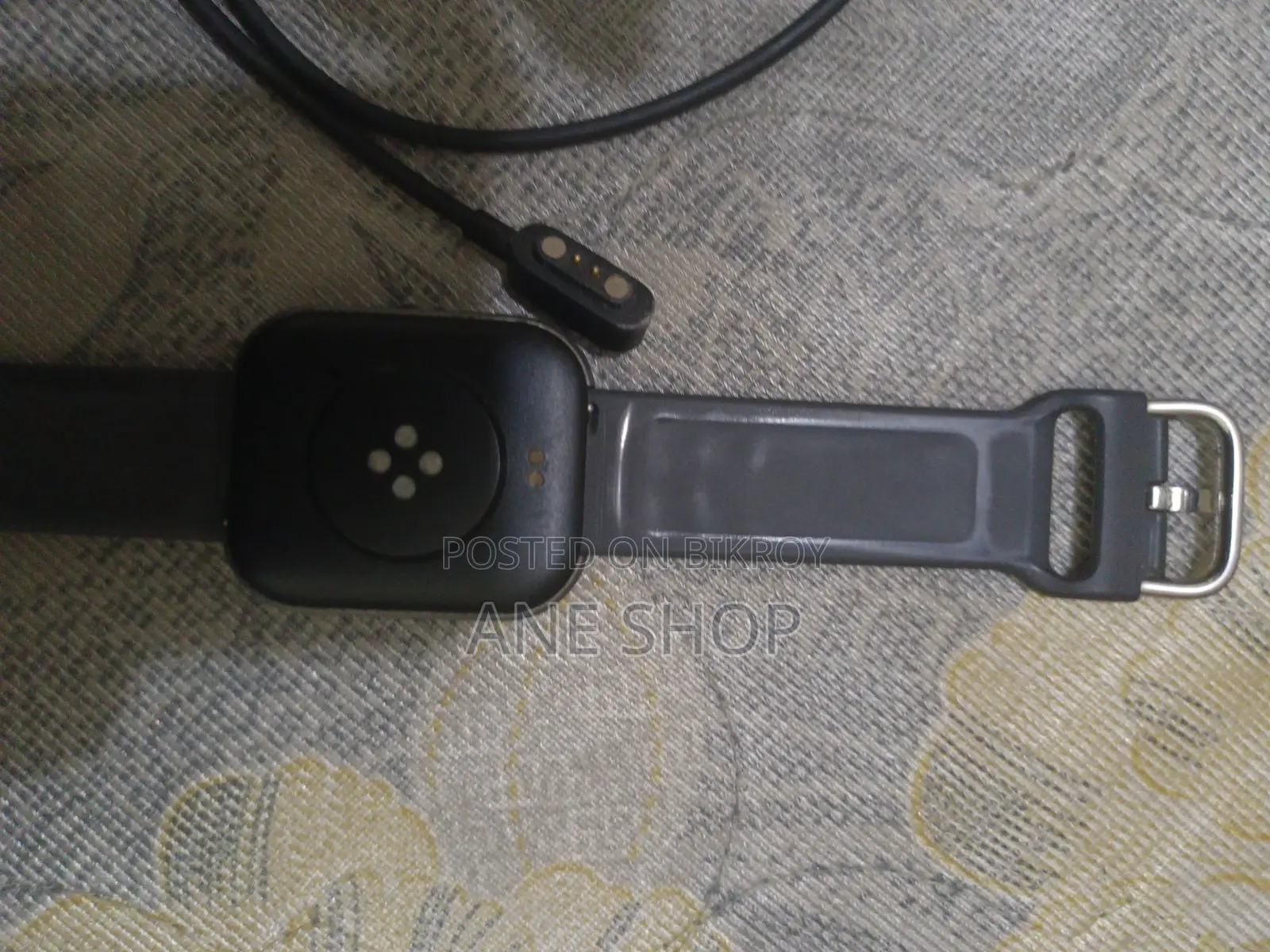 সিএমএফ বাই নাথিং ওয়াচ প্রো