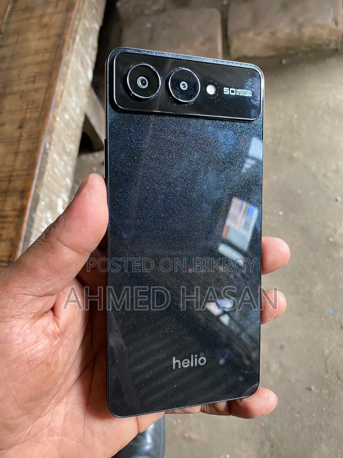 Helio 128 GB Black