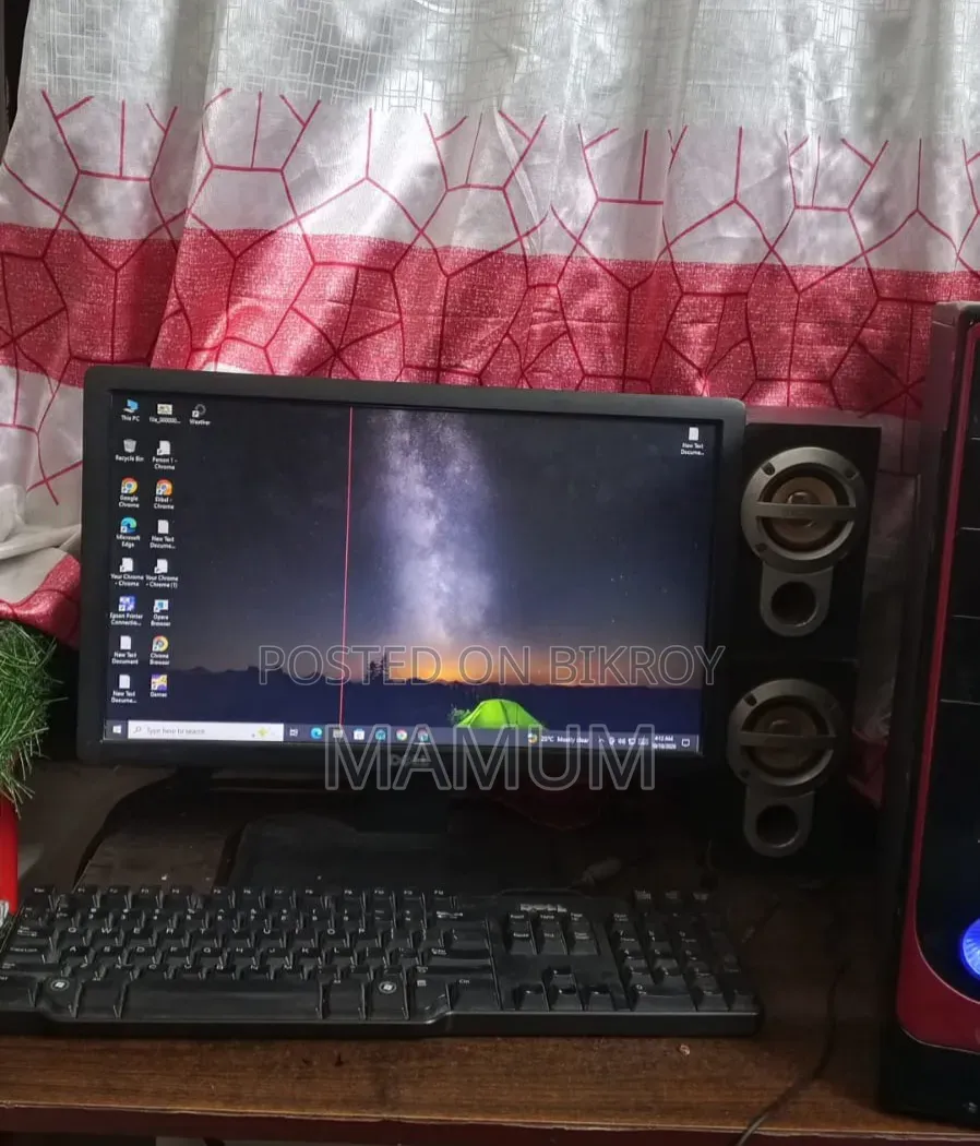 ডেল ১৯" মনিটর ১টি দাগ আছে