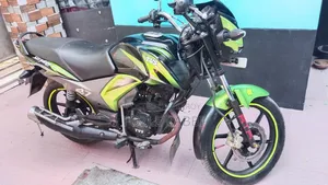 টিভিএস স্ট্রাইকার ১২৫ ২০১৯ সবুজ