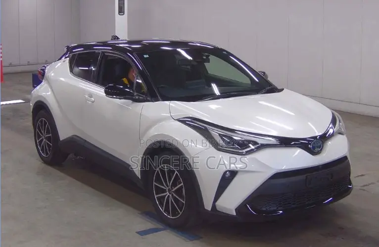 Toyota C-HR 2021 Pearl