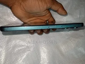 Apple 8 GB Gray