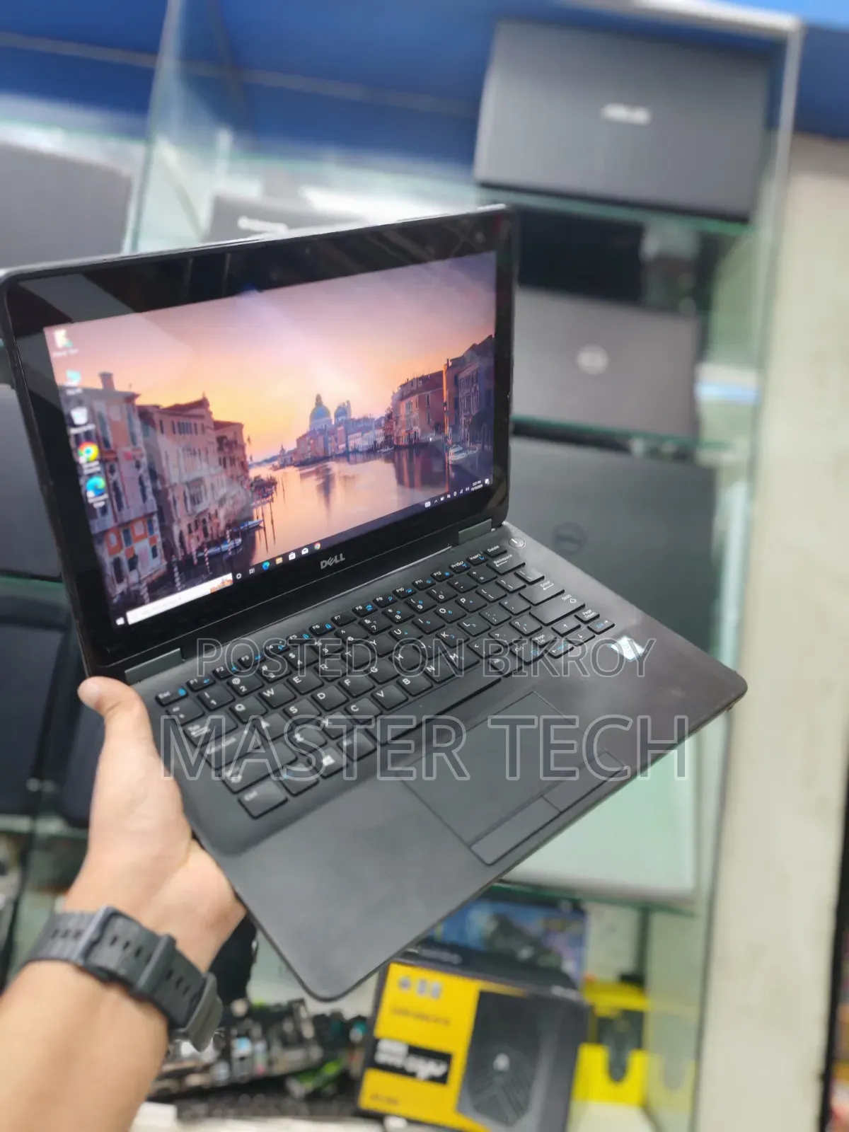Laptop Dell Latitude E7270 8GB Intel Core i5 SSD 256GB