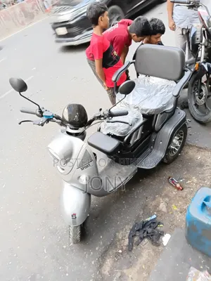 মোটরসাইকেল ২০২৬ গ্রে