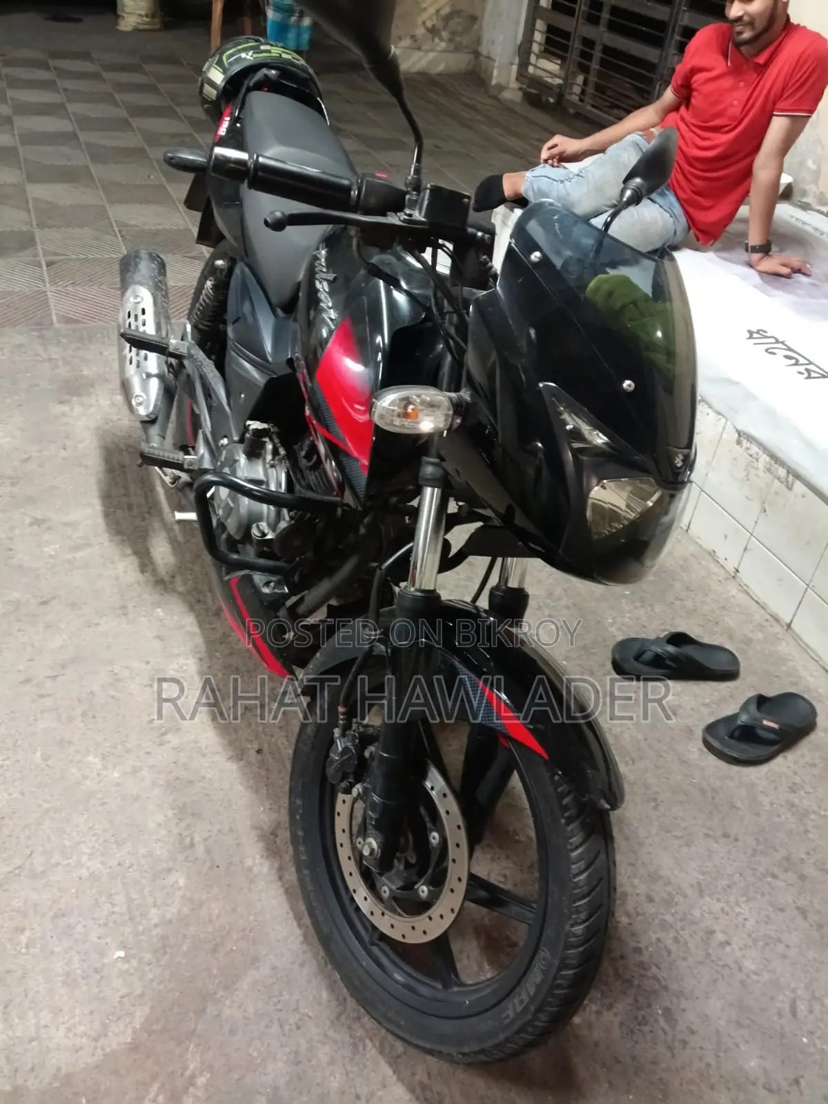 বাজাজ পালসার ১৫০ ২০১৯ কালো