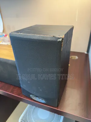 ভাল্ডাস স্পিকার সেট ১০০ডব্লিউ প্রতিটি অ্যাম্প্লিফায়ার সহ বিক্রয়ের জন্য